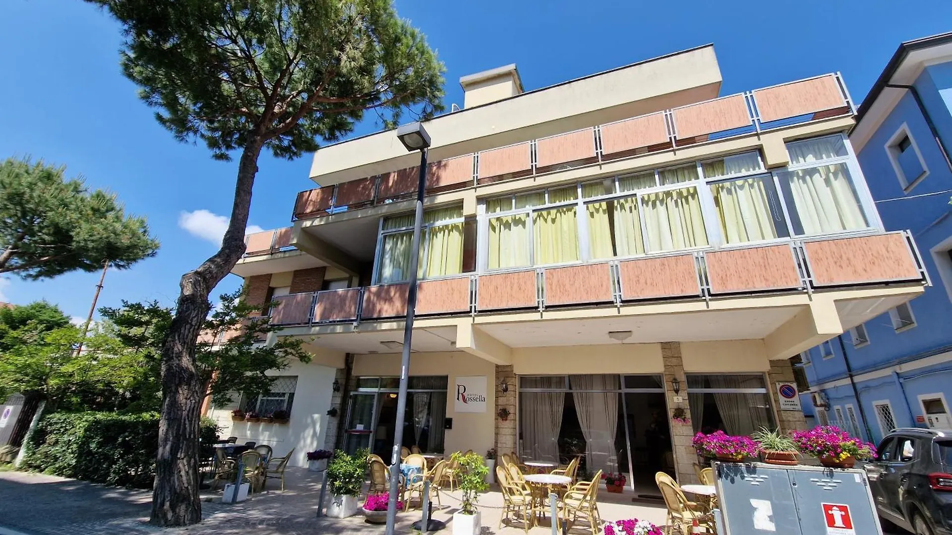 Hotel Rossella Rimini 2*,  Italia